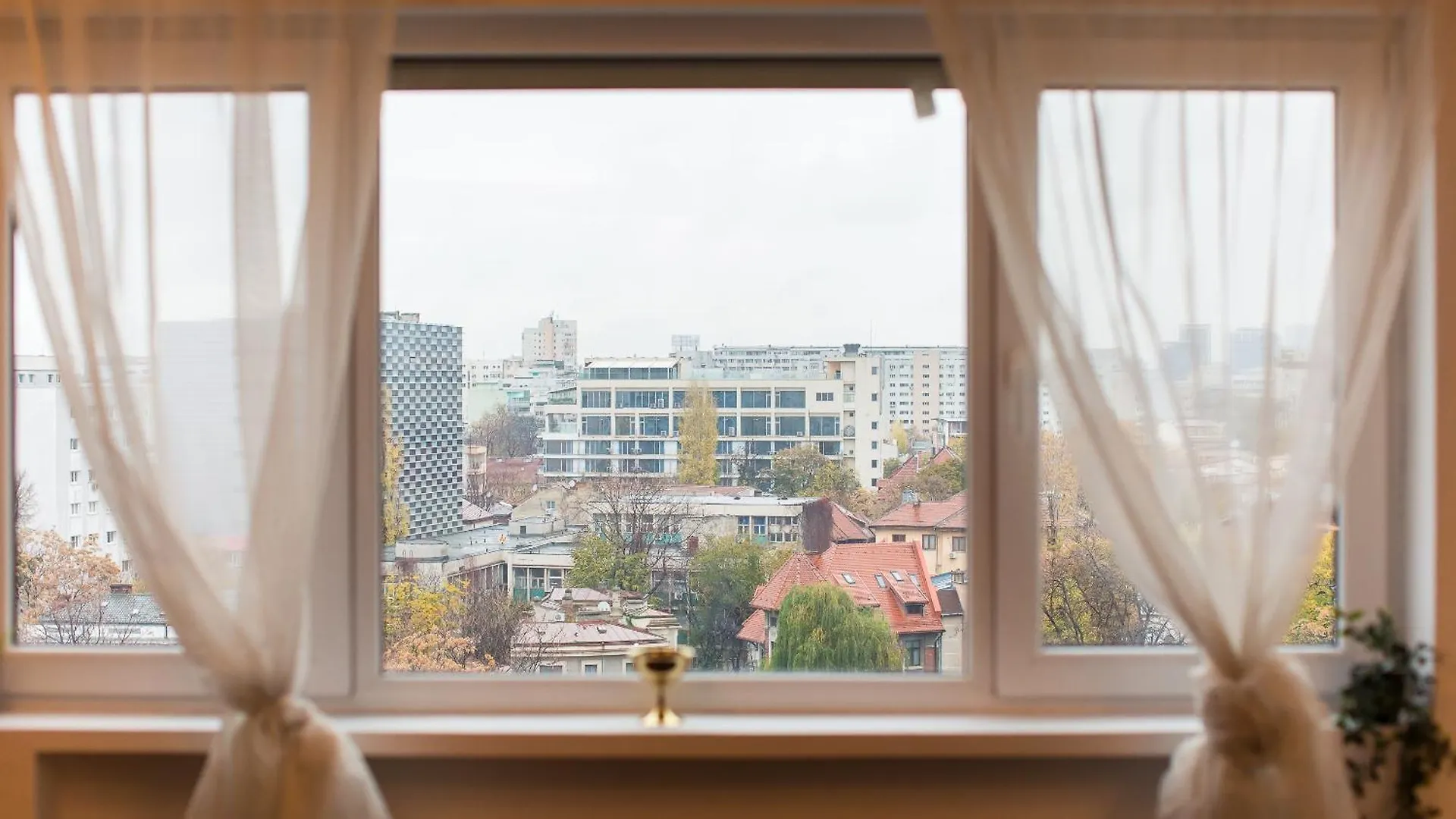 Apartment Spacious Penthouse With Terrace And City-View Bucharest