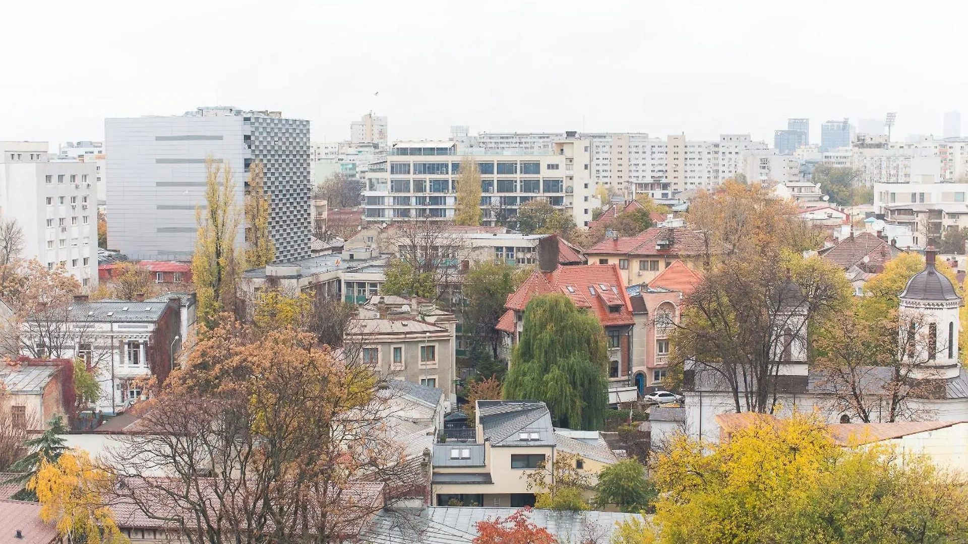 Spacious Penthouse With Terrace And City-View Bucharest Apartment