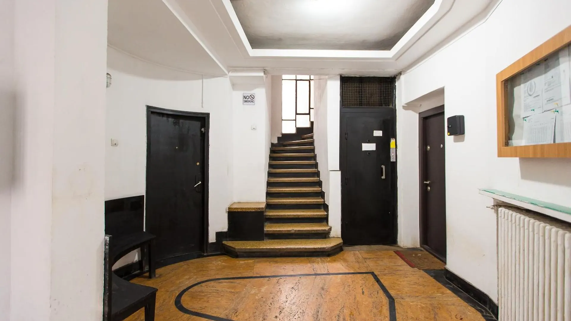 Spacious Penthouse With Terrace And City-View Bucarest Appartamento